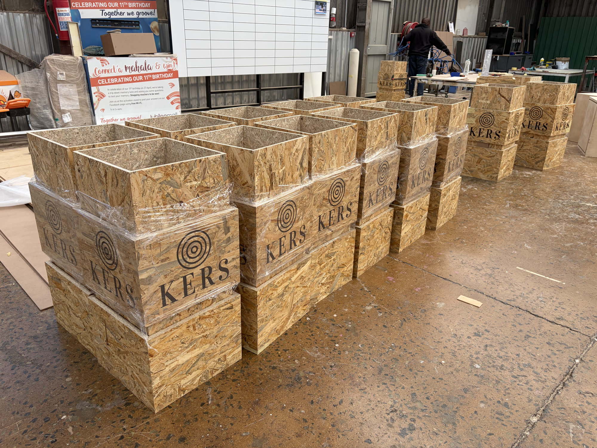 Kers Scented Candle — Branded Retail Display Set — image 11